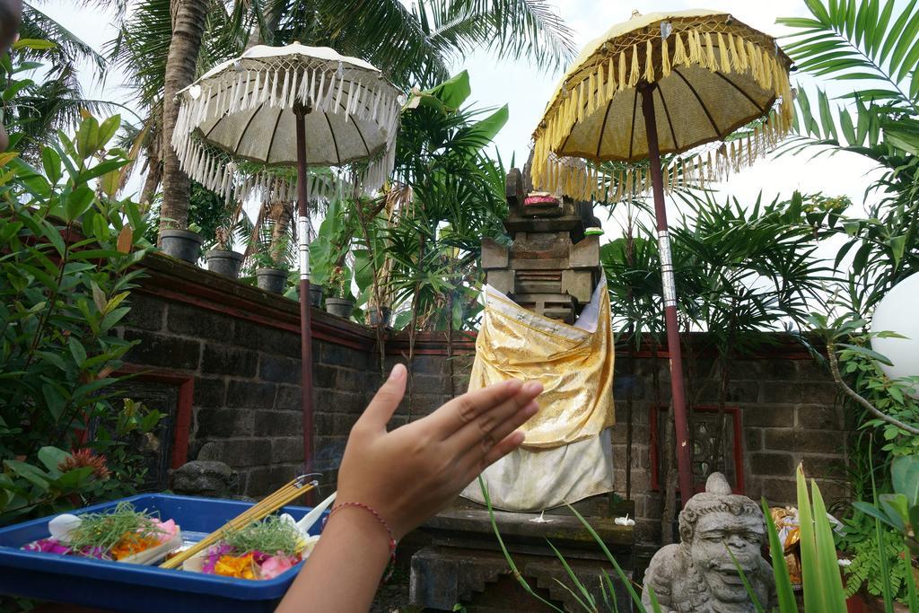 케라마스 Puri Angsa Saba 아파트 외부 사진